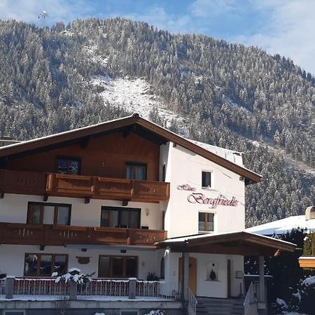 Haus Bergfriede Hotel Mayrhofen Exterior photo