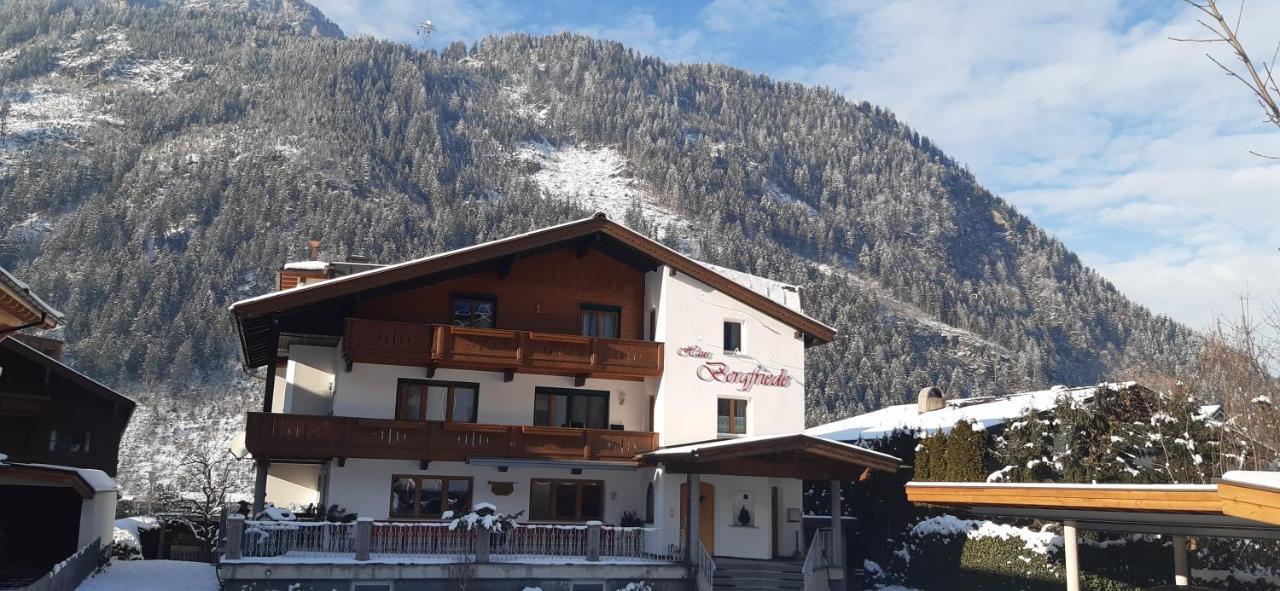 Haus Bergfriede Hotel Mayrhofen Exterior photo